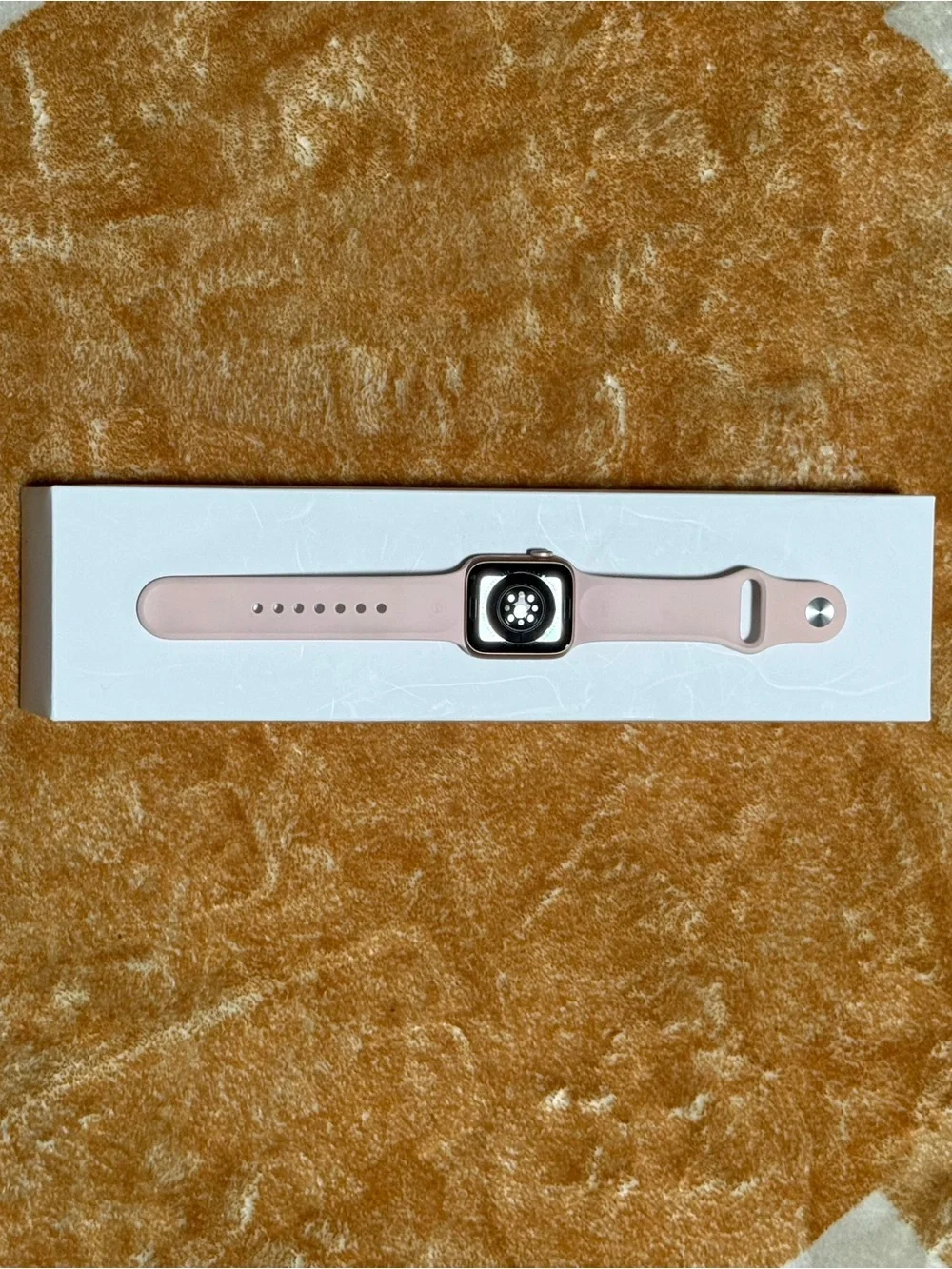 Apple Light Pink Silicone Smartwatch with Rose Gold Case